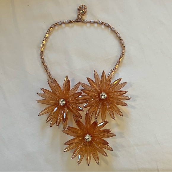 Ted Baker floral statement necklace - Picture 1 of 5